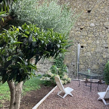 El Jazmin De La Fuente Casa Rural Guijo de Santa Bárbara Eksteriør bilde