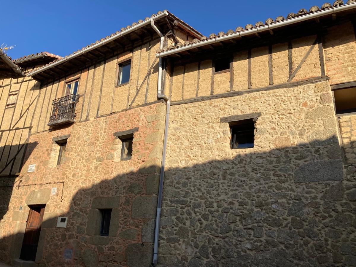 El Jazmin De La Fuente Casa Rural Guijo de Santa Bárbara Eksteriør bilde