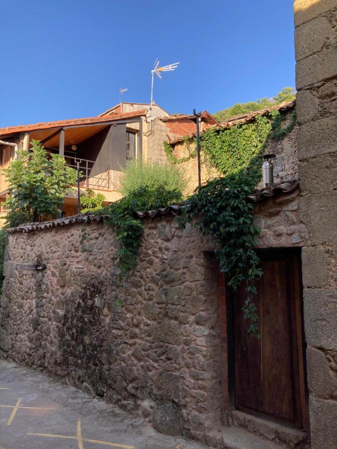 El Jazmin De La Fuente Casa Rural Guijo de Santa Bárbara Eksteriør bilde